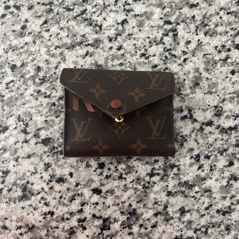 Louis Vuitton Victorine Wallet Monogram Canvas Rose Ballerine M62360